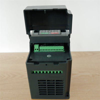 kwaliteit  Industry Low MOQ 50hz To 60hz Power Solar System Pure Sine Wave Inverter For Home Theater fabriek